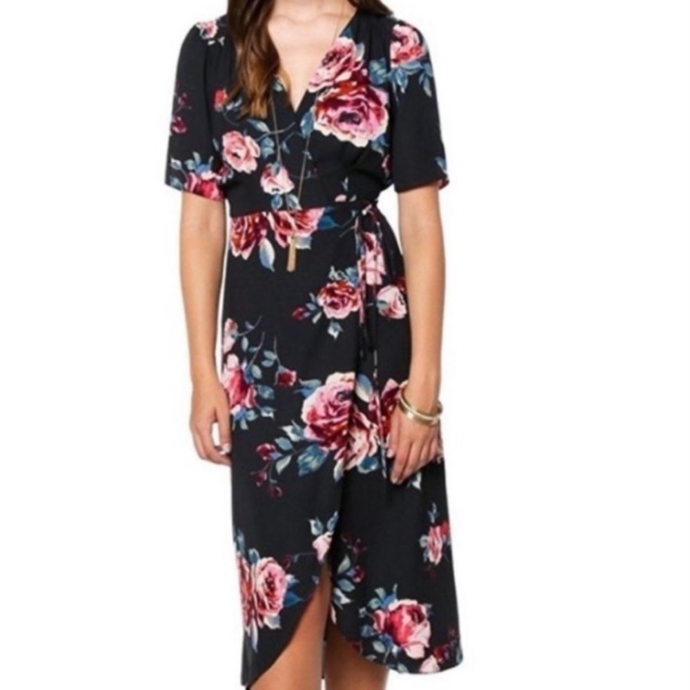 Every floral wrap dress midi maxi 🌺